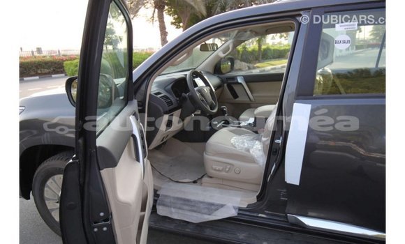 Acheter Import Voiture Toyota Prado Autre à Import - Dubai, Iles Acheter Import Voiture Toyota Prado Autre à Import - Dubai, Iles
