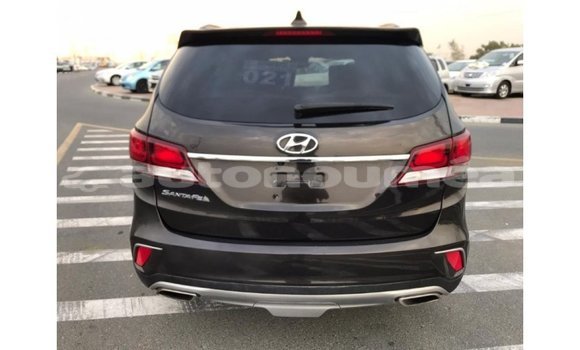 Acheter Import Voiture Hyundai Santa Fe Noir à Import - Dubai, Iles Acheter Import Voiture Hyundai Santa Fe Noir à Import - Dubai, Iles
