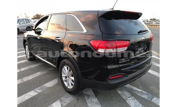 Acheter Import Voiture Kia Sorento Noir à Import - Dubai, Iles Acheter Import Voiture Kia Sorento Noir à Import - Dubai, Iles