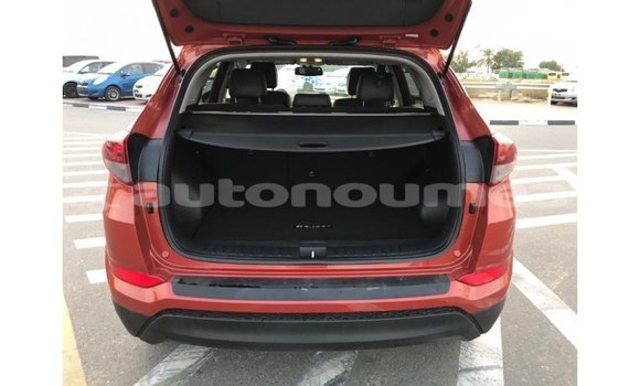 Acheter Import Voiture Hyundai Tucson Rouge à Import - Dubai, Iles Acheter Import Voiture Hyundai Tucson Rouge à Import - Dubai, Iles