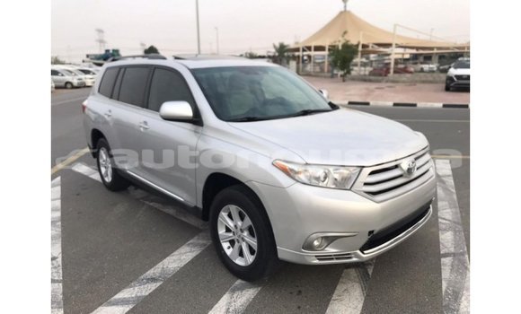Acheter Import Voiture Toyota Highlander Autre à Import - Dubai, Iles Acheter Import Voiture Toyota Highlander Autre à Import - Dubai, Iles