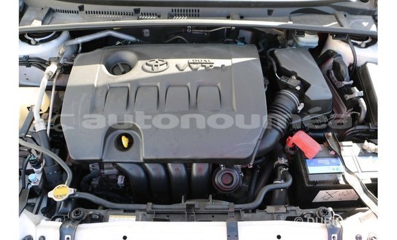 Acheter Import Voiture Toyota Corolla Blanc à Import - Dubai, Iles Acheter Import Voiture Toyota Corolla Blanc à Import - Dubai, Iles