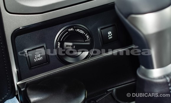Acheter Import Voiture Toyota Land Cruiser Noir à Import - Dubai, Iles Acheter Import Voiture Toyota Land Cruiser Noir à Import - Dubai, Iles