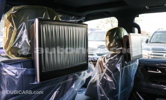 Acheter Import Voiture Lexus LX Bleu à Import - Dubai, Iles Acheter Import Voiture Lexus LX Bleu à Import - Dubai, Iles