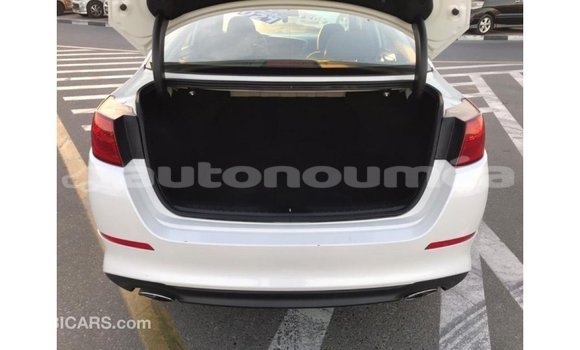 Acheter Import Voiture Kia Optima Blanc à Import - Dubai, Iles Acheter Import Voiture Kia Optima Blanc à Import - Dubai, Iles