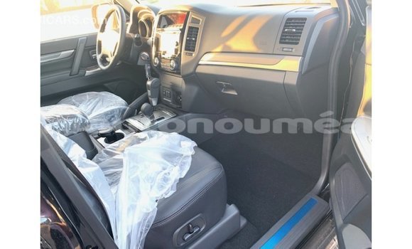 Buy Import Mitsubishi Pajero Black Car in Import - Dubai in Iles Buy Import Mitsubishi Pajero Black Car in Import - Dubai in Iles