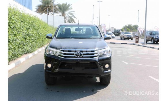 Acheter Import Voiture Toyota Hilux Noir à Import - Dubai, Iles Acheter Import Voiture Toyota Hilux Noir à Import - Dubai, Iles