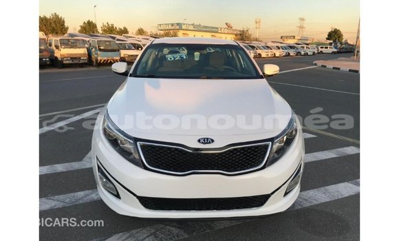 Acheter Import Voiture Kia Optima Blanc à Import - Dubai, Iles Acheter Import Voiture Kia Optima Blanc à Import - Dubai, Iles