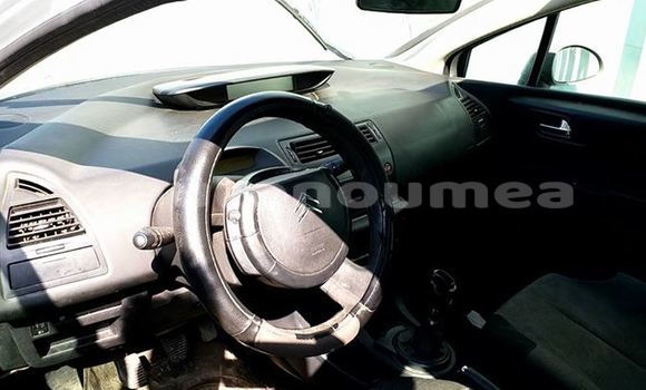 Acheter Occasion Voiture Citroen C4 Autre à Ponerihouen, Nord Acheter Occasion Voiture Citroen C4 Autre à Ponerihouen, Nord