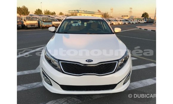 Acheter Import Voiture Kia Optima Blanc à Import - Dubai, Iles Acheter Import Voiture Kia Optima Blanc à Import - Dubai, Iles
