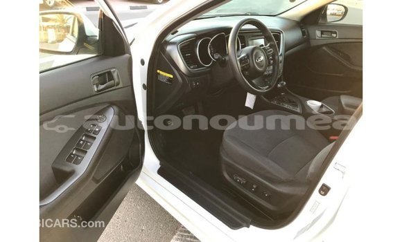 Acheter Import Voiture Kia Optima Blanc à Import - Dubai, Iles Acheter Import Voiture Kia Optima Blanc à Import - Dubai, Iles