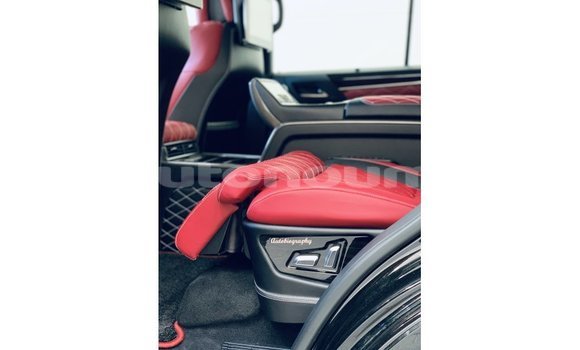 Acheter Import Voiture Lexus LX Noir à Import - Dubai, Iles Acheter Import Voiture Lexus LX Noir à Import - Dubai, Iles