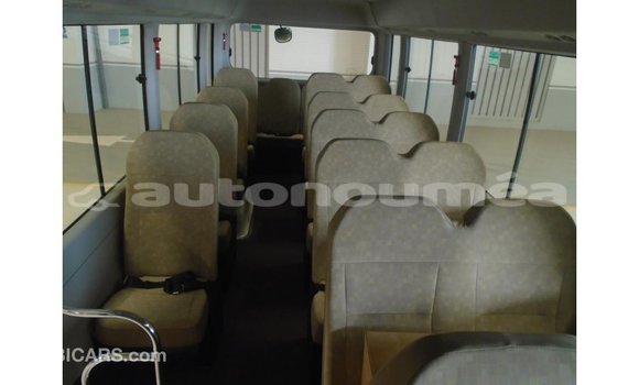 Acheter Import Voiture Abarth 595 Blanc à Import - Dubai, Iles Acheter Import Voiture Abarth 595 Blanc à Import - Dubai, Iles