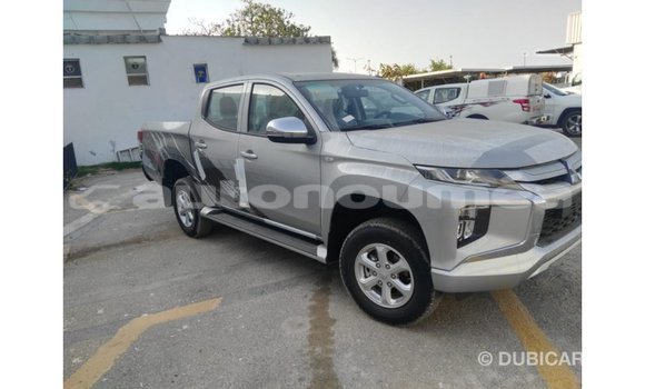 Buy Import Mitsubishi L200 Other Car in Import - Dubai in Iles Buy Import Mitsubishi L200 Other Car in Import - Dubai in Iles