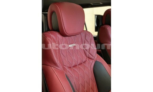 Acheter Import Voiture Lexus CT Noir à Import - Dubai, Iles Acheter Import Voiture Lexus CT Noir à Import - Dubai, Iles