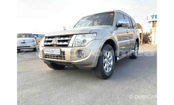 Buy Import Mitsubishi Pajero Other Car in Import - Dubai in Iles Buy Import Mitsubishi Pajero Other Car in Import - Dubai in Iles