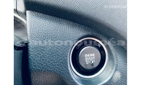 Acheter Import Voiture Hyundai Santa Fe Blanc à Import - Dubai, Iles Acheter Import Voiture Hyundai Santa Fe Blanc à Import - Dubai, Iles