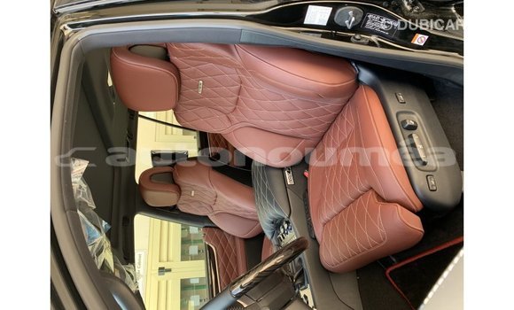 Acheter Import Voiture Lexus LX Noir à Import - Dubai, Iles Acheter Import Voiture Lexus LX Noir à Import - Dubai, Iles