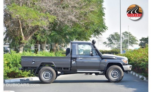 Acheter Import Voiture Toyota Land Cruiser Autre à Import - Dubai, Iles Acheter Import Voiture Toyota Land Cruiser Autre à Import - Dubai, Iles