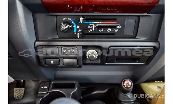 Acheter Import Voiture Toyota Land Cruiser Autre à Import - Dubai, Iles Acheter Import Voiture Toyota Land Cruiser Autre à Import - Dubai, Iles