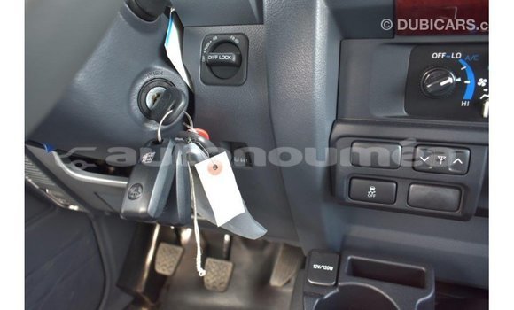 Acheter Import Voiture Toyota Land Cruiser Autre à Import - Dubai, Iles Acheter Import Voiture Toyota Land Cruiser Autre à Import - Dubai, Iles