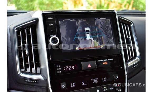 Acheter Import Voiture Toyota Land Cruiser Autre à Import - Dubai, Iles Acheter Import Voiture Toyota Land Cruiser Autre à Import - Dubai, Iles