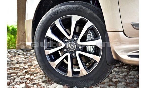 Acheter Import Voiture Toyota Land Cruiser Autre à Import - Dubai, Iles Acheter Import Voiture Toyota Land Cruiser Autre à Import - Dubai, Iles