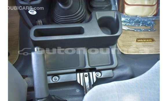 Acheter Import Voiture Toyota Land Cruiser Autre à Import - Dubai, Iles Acheter Import Voiture Toyota Land Cruiser Autre à Import - Dubai, Iles