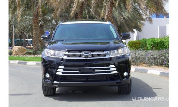 Acheter Import Voiture Toyota Highlander Noir à Import - Dubai, Iles Acheter Import Voiture Toyota Highlander Noir à Import - Dubai, Iles