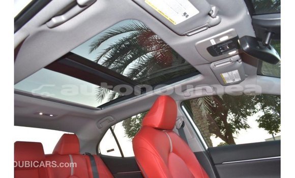 Acheter Import Voiture Toyota Camry Blanc à Import - Dubai, Iles Acheter Import Voiture Toyota Camry Blanc à Import - Dubai, Iles