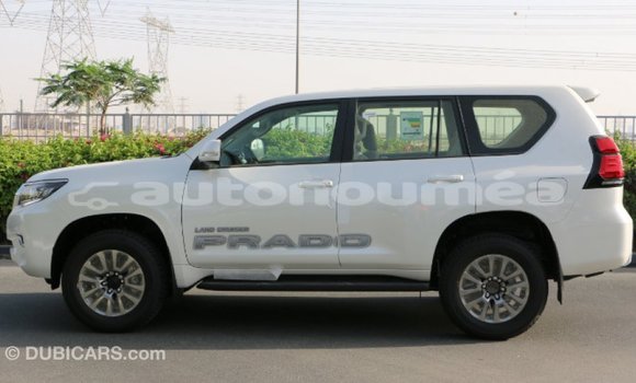 Acheter Import Voiture Toyota Prado Blanc à Import - Dubai, Iles Acheter Import Voiture Toyota Prado Blanc à Import - Dubai, Iles