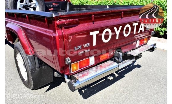 Buy Import Toyota Land Cruiser Red Car in Import - Dubai in Iles Buy Import Toyota Land Cruiser Red Car in Import - Dubai in Iles