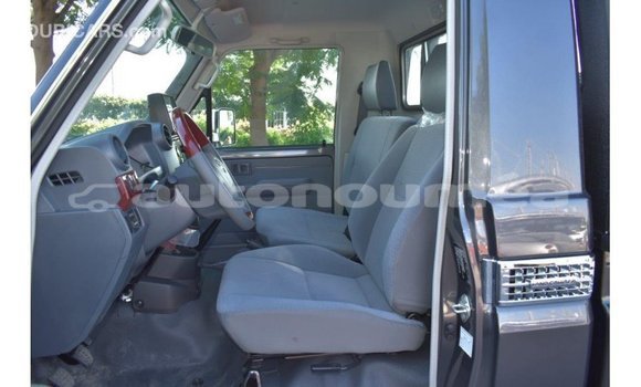Acheter Import Voiture Toyota Land Cruiser Autre à Import - Dubai, Iles Acheter Import Voiture Toyota Land Cruiser Autre à Import - Dubai, Iles