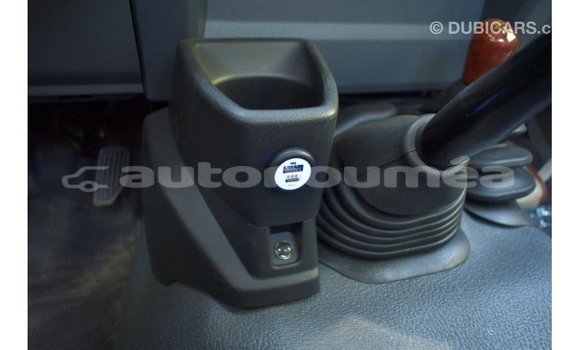 Acheter Import Voiture Toyota Land Cruiser Autre à Import - Dubai, Iles Acheter Import Voiture Toyota Land Cruiser Autre à Import - Dubai, Iles