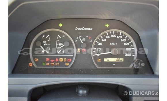 Acheter Import Voiture Toyota Land Cruiser Autre à Import - Dubai, Iles Acheter Import Voiture Toyota Land Cruiser Autre à Import - Dubai, Iles