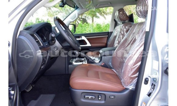 Acheter Import Voiture Toyota Land Cruiser Autre à Import - Dubai, Iles Acheter Import Voiture Toyota Land Cruiser Autre à Import - Dubai, Iles