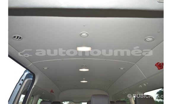 Acheter Import Voiture Toyota Hiace Bleu à Import - Dubai, Iles Acheter Import Voiture Toyota Hiace Bleu à Import - Dubai, Iles