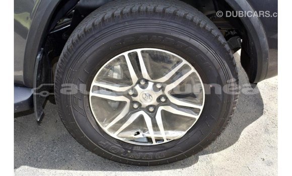 Buy Import Toyota Fortuner Other Car in Import - Dubai in Iles Buy Import Toyota Fortuner Other Car in Import - Dubai in Iles