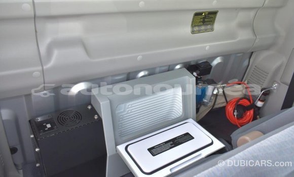 Acheter Import Voiture Toyota Land Cruiser Autre à Import - Dubai, Iles Acheter Import Voiture Toyota Land Cruiser Autre à Import - Dubai, Iles