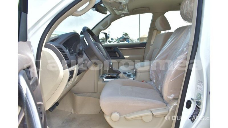 Big with watermark toyota land cruiser iles import dubai 2258