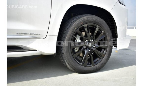 Buy Import Lexus LX White Car in Import - Dubai in Iles Buy Import Lexus LX White Car in Import - Dubai in Iles