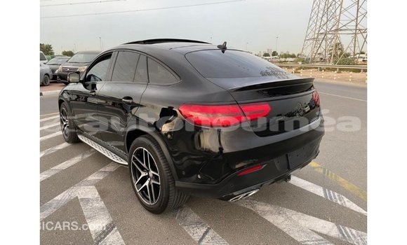 Acheter Import Voiture Mercedes-Benz GLE Noir à Import - Dubai, Iles Acheter Import Voiture Mercedes-Benz GLE Noir à Import - Dubai, Iles