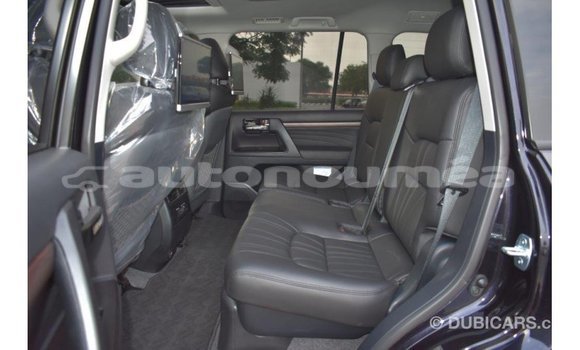 Buy Import Toyota Land Cruiser Black Car in Import - Dubai in Iles Buy Import Toyota Land Cruiser Black Car in Import - Dubai in Iles