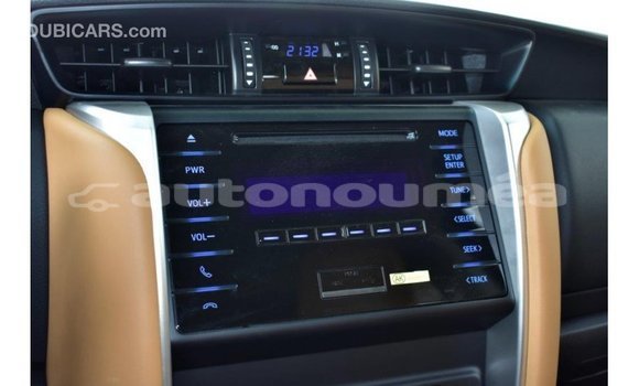 Acheter Import Voiture Toyota Fortuner Autre à Import - Dubai, Iles Acheter Import Voiture Toyota Fortuner Autre à Import - Dubai, Iles