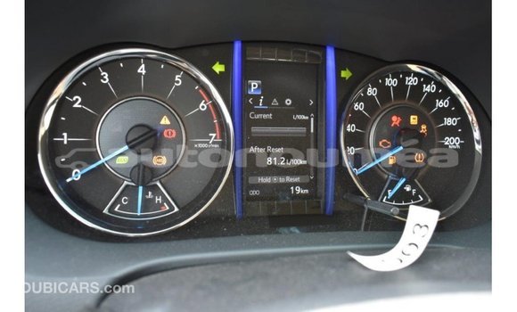 Acheter Import Voiture Toyota Fortuner Autre à Import - Dubai, Iles Acheter Import Voiture Toyota Fortuner Autre à Import - Dubai, Iles