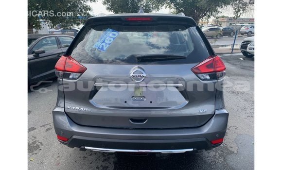 Buy Import Nissan Xtrail Other Car in Import - Dubai in Iles Buy Import Nissan Xtrail Other Car in Import - Dubai in Iles