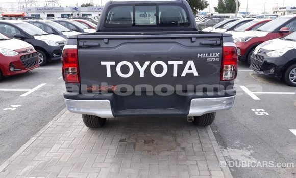 Buy Import Toyota Hilux Other Car in Import - Dubai in Iles Buy Import Toyota Hilux Other Car in Import - Dubai in Iles