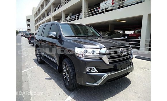 Acheter Import Voiture Toyota Land Cruiser Autre à Import - Dubai, Iles Acheter Import Voiture Toyota Land Cruiser Autre à Import - Dubai, Iles