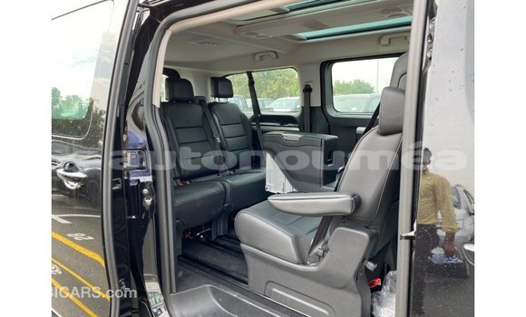 Buy Import Peugeot Traveller Black Car in Import - Dubai in Iles Buy Import Peugeot Traveller Black Car in Import - Dubai in Iles