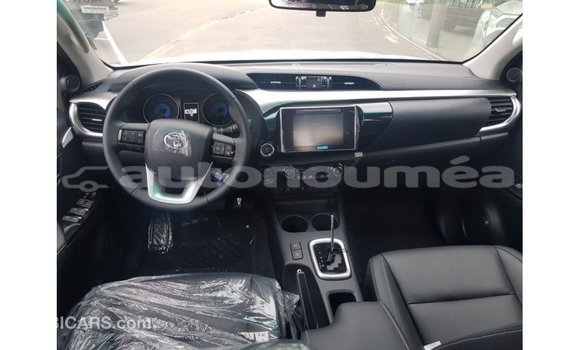 Buy Import Toyota Hilux Other Car in Import - Dubai in Iles Buy Import Toyota Hilux Other Car in Import - Dubai in Iles